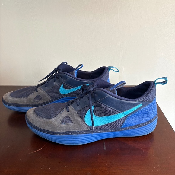 Nike Solarsoft Run - Picture 1 of 4